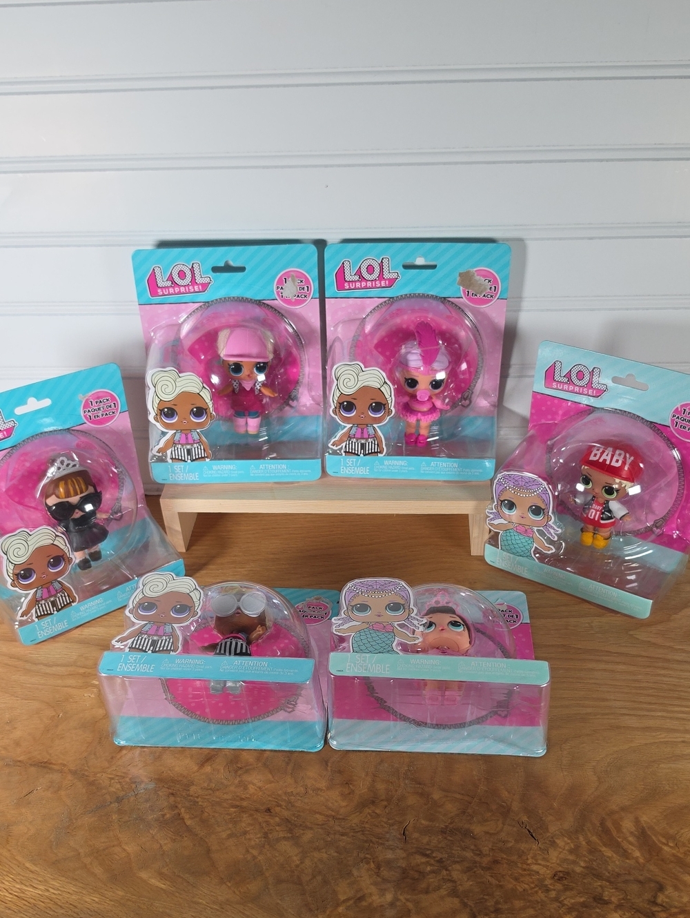 6 L.O.L. Surprise!  Dolls in Pink & Aqua Blister Packs NIP